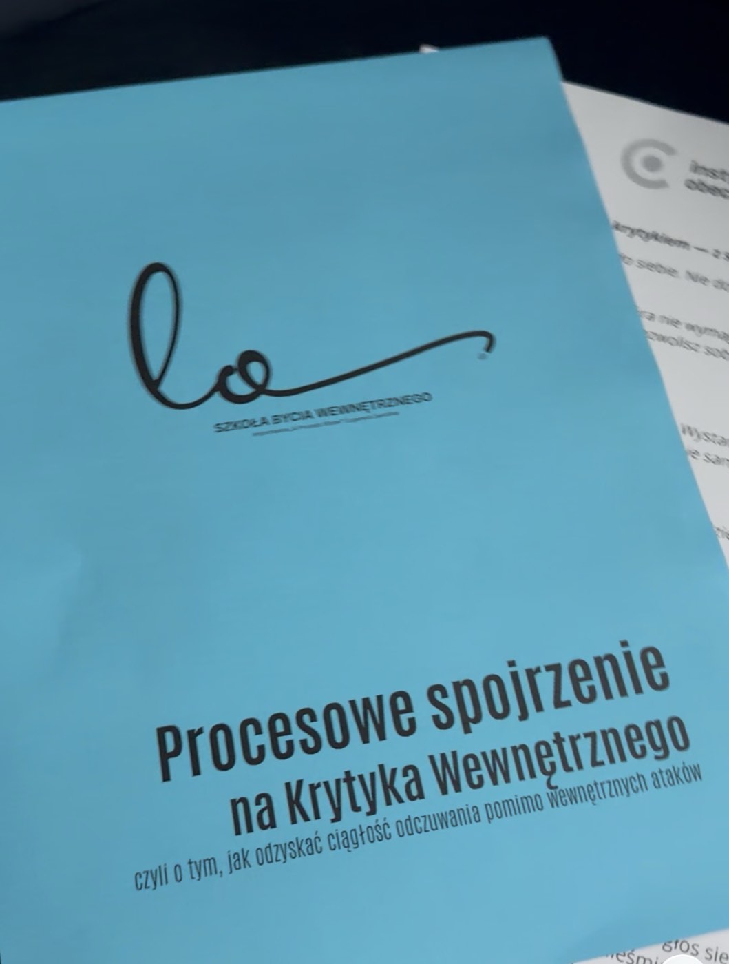 Zdjęcie z warsztatów, spotkań i codziennej pracy Instytutu Obecności